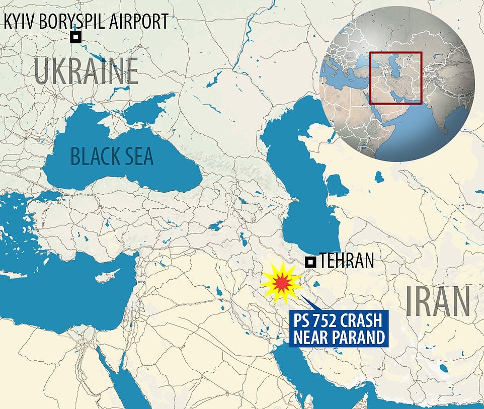 Theo RT, chiếc máy bay Boeing 737 số hiệu PS752 của hãng hàng không Ukraine International chở 170 người đã bị rơi ngay sau khi cất cánh từ sân bay Imam Khomeini, Iran, vào khoảng 6 giờ sáng ngày 8/1 (giờ địa phương). (Nguồn ảnh: Daily Mail/RT/Twitter)