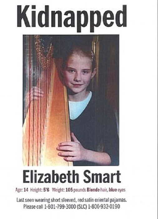 Elizabeth Smart sinh ngày 3/11/1987 tại Salt Lake, bang Utah, Mỹ. Sở hữu nhan sắc xinh đẹp ngay từ nhỏ nên Elizabeth luôn thu hút sự chú ý của mọi người. Ảnh: Daily Mail.