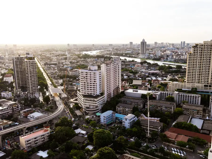 Marielle Descalsota đã tới Bangkok vào cuối tháng 7 để hoàn thành bài viết về văn hóa, ẩm thực thành phố cho tờ Insider. Bangkok là một trong những điểm đến nổi tiếng nhất thế giới với 40 triệu lượt khách trong năm 2019.