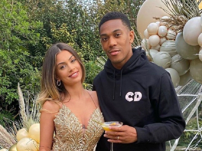 Tình cũ nóng bỏng của Anthony Martial