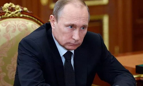 Bầu cử Nga: Tổng thống Putin đích thân nộp hồ sơ tranh cử