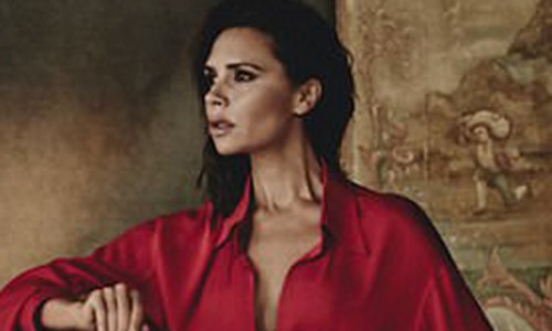 Victoria Beckham quyến rũ trên bìa tạp chí giữa ồn ào