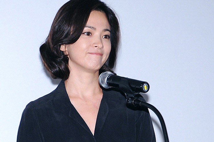  Song Hye Kyo được biết đến là ngọc nữ màn ảnh xứ Hàn. Năm 2014, cô bất ngờ vướng scandal trốn thuế. Ảnh: Tvdaily