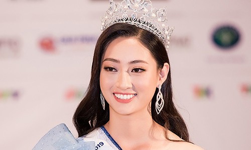 Báo quốc tế nói gì về Lương Thùy Linh đăng quang Miss World Việt Nam?