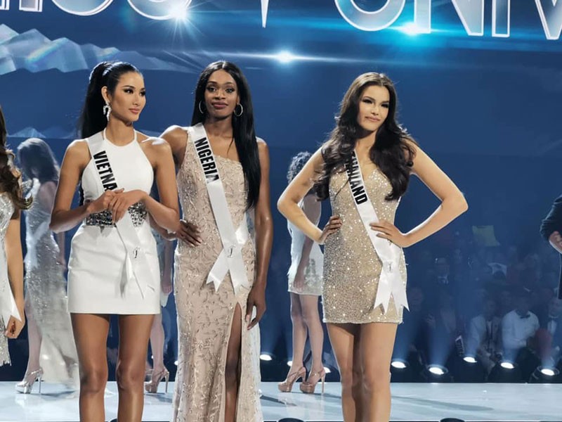  Á hậu Hoàng Thùy vừa đạt thành tích top 20 cuộc thi Miss Universe 2019 - Hoa hậu Hoàn vũ Thế giới 2019. Tại chung kết, đại diện Việt Nam để lại ấn tượng tốt đẹp.