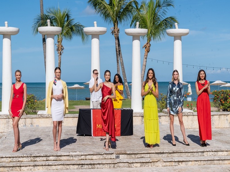 Ở phần thi hùng biện Head to head challenge của Miss World 2021 - Hoa hậu Thế giới 2021, đại diện Việt Nam  Đỗ Thị Hà sẽ đối đầu với đại diện Wales, Bosnia - Herzegovina, Brazil, Moldova và Bulgaria. Ảnh: Miss World