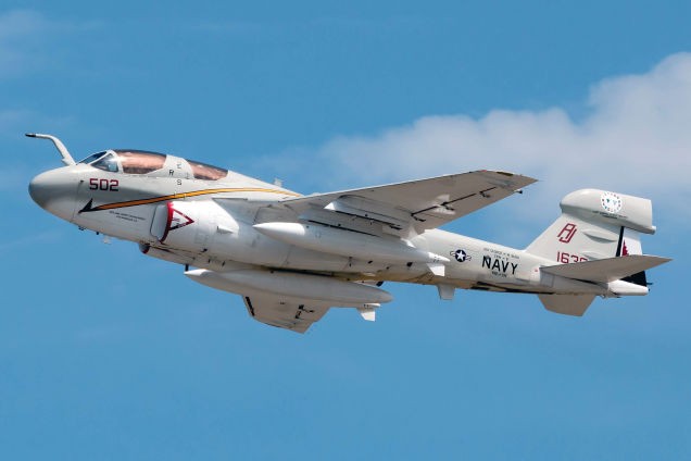 Cường kích điện tử EA-6B Prowler Mỹ ngừng bay vĩnh viễn