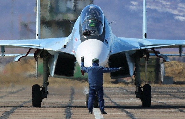 Lóa mắt dàn tiêm kích Su-30SM mới tinh của Nga