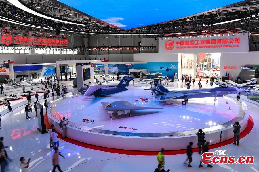  Lễ khai mạc Airshow China 2021 đã thu hút sự chú ý trên toàn thế giới, với một số máy bay không người lái tiên tiến nhất do Trung Quốc sản xuất và thiết kế, bao gồm nguyên mẫu GJ-11, WZ-7 và WZ-8.