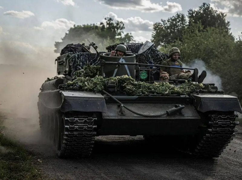  Giao tranh ở vùng Kursk của Nga đã diễn ra được hơn hai tuần. Tình hình chung hiện nay, theo tin tức Ukraine, quân đội nước này tiếp tục đạt được tiến bộ ở khu vực Kursk và kiểm soát hơn 1.000 km2 lãnh thổ Nga. Ảnh: Sohu.