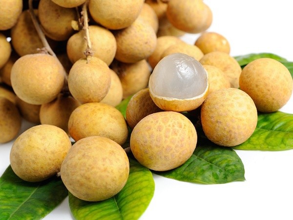 Hoa quả có tính nóng: Mít, mận, vải, đào, nhãn... là những loại hoa quả có tính nóng, hàm lượng đường cao nên dễ gây mẩn ngứa, mụn nhọt khiến người bệnh thuỷ đậu khó chịu hơn. Ảnh Internet