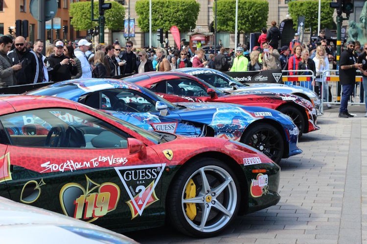  Gumball 3000 là giải rally dành cho giới nhà giàu, những người nổi tiếng được tổ chức thường niên, với tổng chiều dài hành trình 3000 dặm (4828 km) xuyên qua nhiều quốc gia.