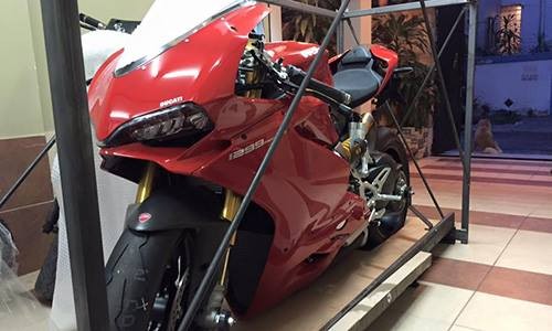 “Đập thùng” siêu môtô Ducati 1299 Panigale tại Việt Nam