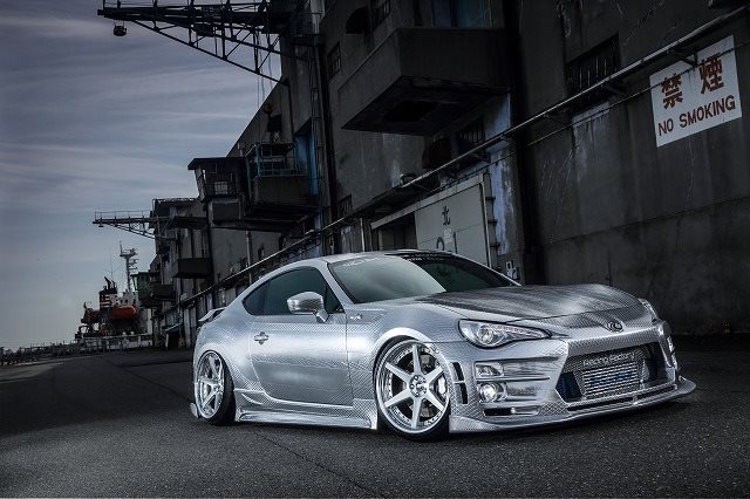 Chiếc GT86 này được tạo ra chủ yếu để nhằm quảng cáo cho mẫu  bodykit mới của Kuhl Racing.