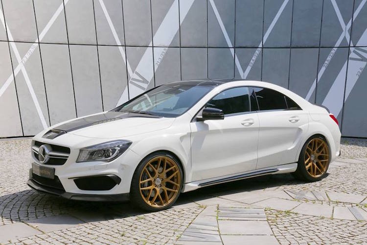 Cũng như các hãng độ tên tuổi khác chuyên xe Mercedes như Lorinser, Brabus... Loewenstein đã bắt đầu với việc sửa đổi lại kiểu dáng chiếc  Mercedes CLA 45 AMG trên bản độ SAPPHIRE LM45-410 Turbo.