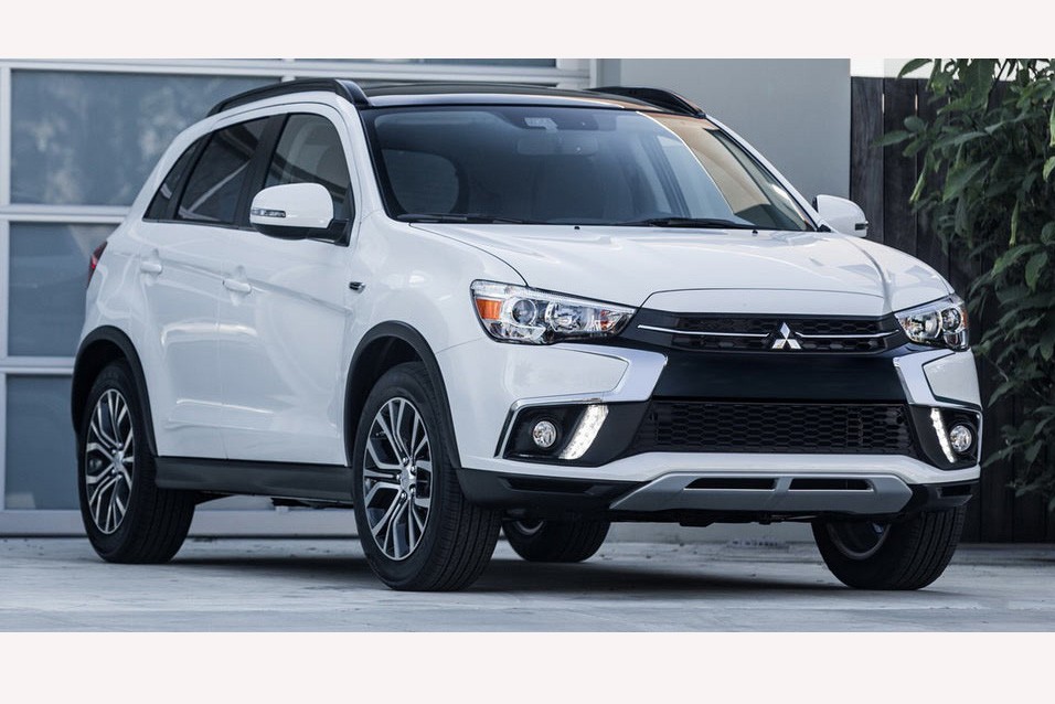 Theo kế hoạch ban đầu, mẫu  xe Mitsubishi Outlander Sport và Outlander Sport thế hệ mới sẽ được ra mắt thị trường trong năm nay. Tuy nhiên, do ảnh hưởng từ thương vụ Nissan thâu tóm Mitsubishi, khiến cho kế hoạch ra mắt bị chậm lại.