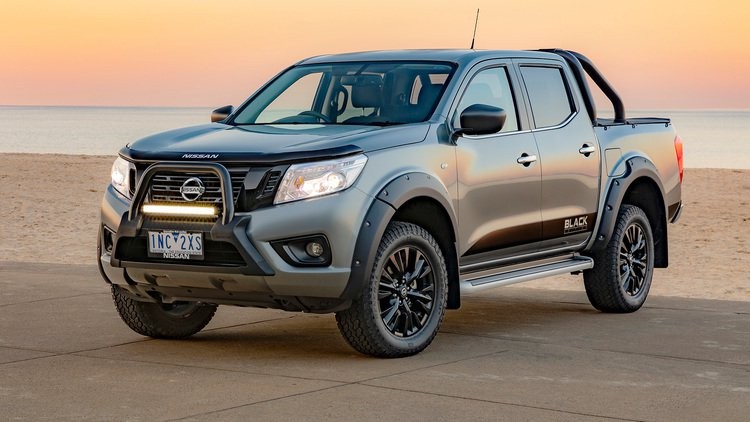 Bộ đôi phiên bản đặc biệt này của  xe bán tải Nissan Navara sản xuất giới hạn chỉ được 900 chiếc mỗi bản tại Australia.