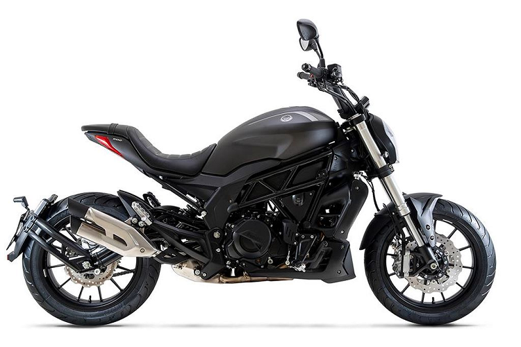 Mới đây, Benelli Việt Nam chính thức bán ra thị trường Việt Nam mẫu  xe môtô Benelli 502C 2019. Trước đó, Benelli 502C 2019 từng giới thiệu tại thị trường Indonesia hồi 20/10/2018.