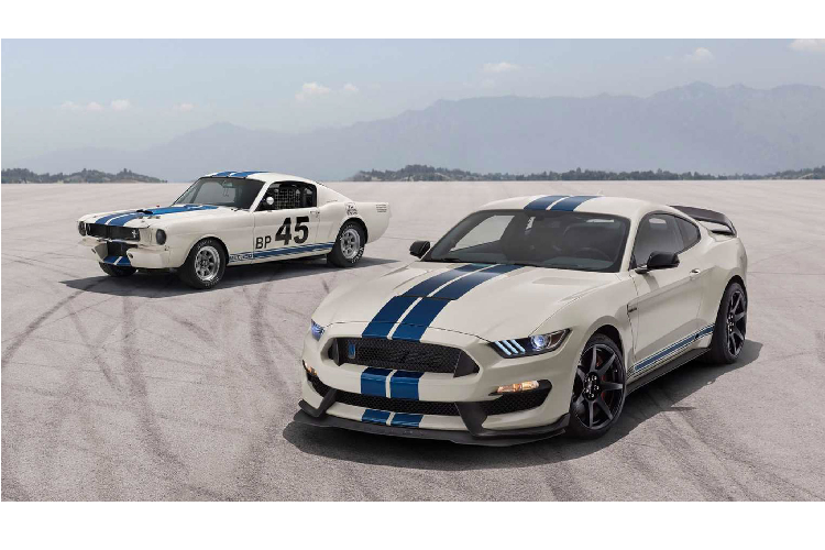 Nhằm tôn vinh mẫu  xe Ford Shelby Mustang GT350 fastback 1969, hai mẫu Shelby Mustang GT350/ GT350R 2020 mới sở hữu ngoại thất mang màu sơn trắng “Wimbledon White” cổ điển với sọc xanh “Guardsman Blue” kéo dài từ đầu xe ra phía sau giống hệt như chiếc GT350 1969 thuộc thế hệ thứ 1 (1965 – 1970) do Shelby chế tạo.