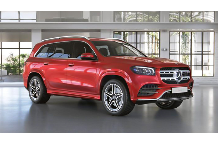 Cụ thể, gói trang bị AMG Line cho GLS 450 4Matic bao gồm “dàn chân” lắp bộ mâm đa chấu AMG có kích thước 21 inch với thông số lốp trước/sau lần lượt 275/45 R21 và 315/40 R21. Trang bị đèn pha thích ứng (adaptive LED) công nghệ MULTIBEAM LED, hệ thống treo khí nén AIRMATIC. Hiện chưa rõ  Mercedes-Benz GLS 450 4Matic 2020 mới tại Việt Nam có tùy chọn với hệ thống treo E-Active Body Control hay không.