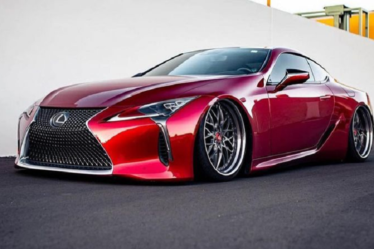 Nếu bạn cảm thấy Lexus LC 500 hạng sang "nhàm chán" dù chỉ là một chút, hãy tham khảo bạn độ này của Avant Garde. Chỉ với một vài thay đổi, chiếc coupe thể thao hạng sang đã trở nên bắt mắt và thú vị hơn hẳn.