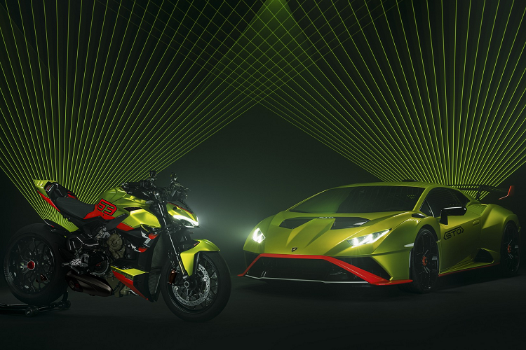 Được đặt tên là  Ducati Streetfighter V4 Lamborghini mới, chiếc motor phân khối lớn này được lấy cảm hứng từ chính chiếc “Xe đua đường phố” Huracan STO và “thể hiện hoàn hảo các giá trị của hiệu suất cực cao, tính thể thao và tính độc quyền” của chính hai thương hiệu.