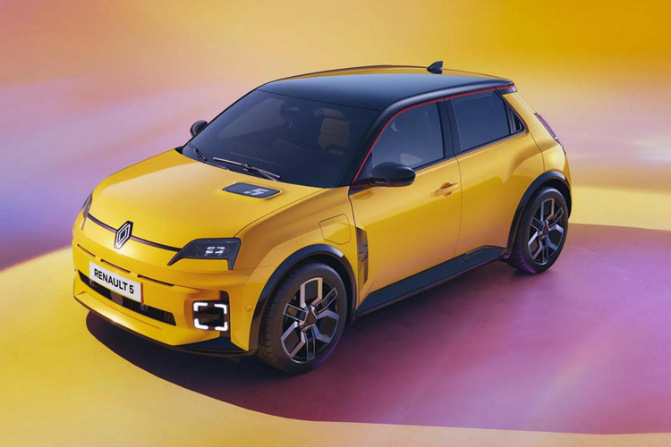 Tâm điểm chú ý tại triển lãm Geneva Motor Show 2024 là mẫu xe điện  Renault 5 E-Tech 2025 mới. Đây là một mẫu hatchback cỡ nhỏ, được xem là phiên bản hiện đại của chiếc xe cùng tên từng xuất hiện năm 1972.