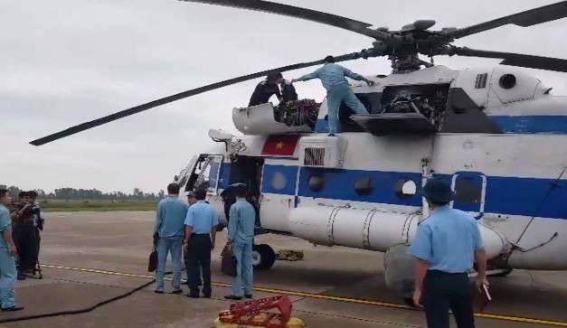 Video: Quân đội điều trực thăng vào Rào Trăng 3