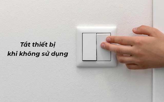 Xác chết trong bao tải nổi trên sông tố kẻ sát nhân trẻ tuổi