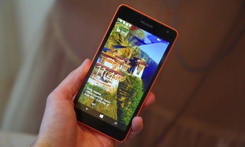 Microsoft ra mắt smartphone Lumia “siêu rẻ” đầu tiên