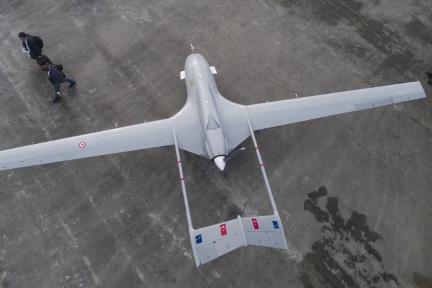 Một cuộc tấn công duy nhất được xác nhận chính thức bởi  máy bay không người lái (UAV) Bayraktar TB2 của Ukraine, vào các vị trí của lực lượng dân quân DPR là bằng chứng cho thấy, Kiev vẫn chưa sẵn sàng sử dụng loại vũ khí này ở Donbass; hóa ra UAV này hoàn toàn không hiệu quả.