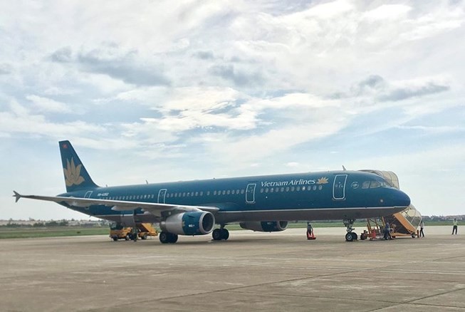 Máy bay Vietnam Airlines lại bị chiếu laze vào khoang lái