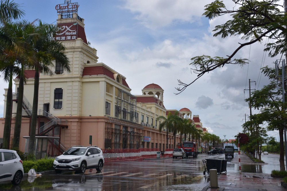 Phá đường dây đánh bạc “khủng” tại Our City: Cảnh sát đang phong tỏa