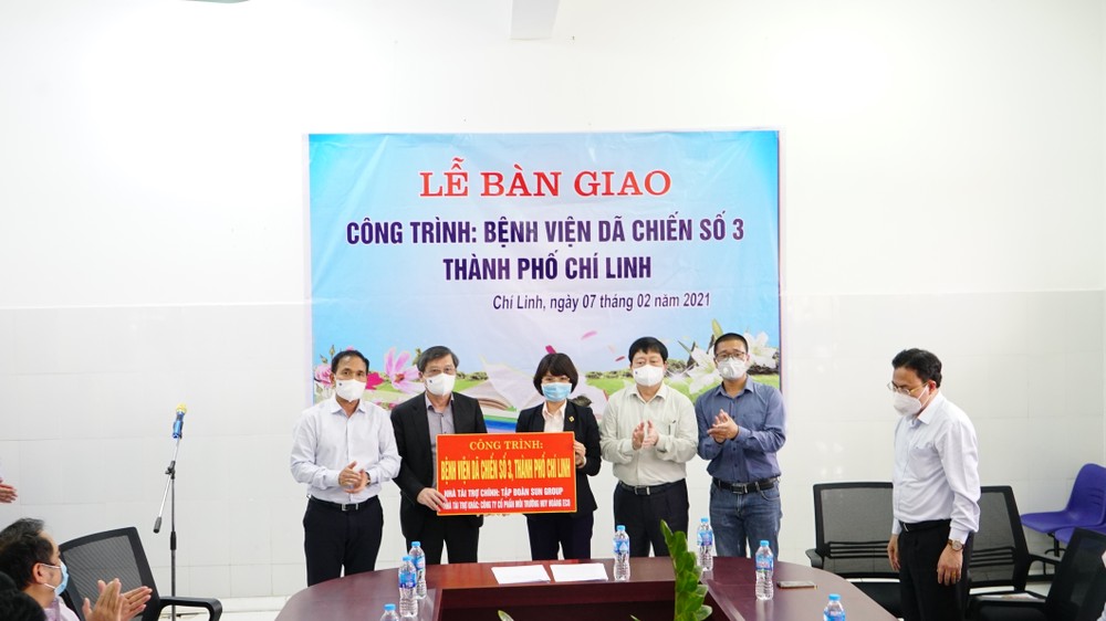 Tham dự buổi lễ, về phía tỉnh Hải Dương có ông Nguyễn Dương Thái – Chủ tịch UBND Tỉnh Hải Dương cùng các lãnh đạo tỉnh, đoàn công tác của Bộ Y Tế, ông Tăng Bá Bay – Phó Giám đốc Sở Xây dựng tỉnh Hải Dương cùng lãnh đạo thành phố Chí Linh. Về phía Sun Group có bà Vũ Thị Cẩm Trang - Phó Chủ tịch, Tổng Giám đốc Sun Group Vùng Thủ đô cùng đại diện đoàn công tác, thi công BVDC số 3.