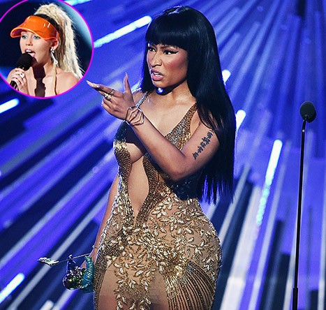 Nicki Minaj khi lên nhận giải thưởng MV Hip-Hip xuất sắc cho MV Anaconda đã thẳng thừng gọi Miley Cyrus là kẻ đáng ghét sau khi bị Miley chê bai trong một bài phỏng vấn với tờ New York Times. Trước đó nữ rapper không quen cảm ơn fan của mình. Đây được coi là một trong những khoảnh khắc không thể quên tại lễ trao giải MTV Music Awards 2015.