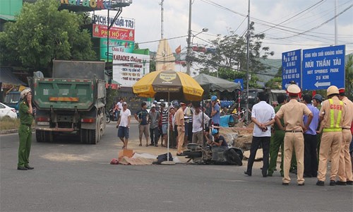 Tai nạn giao thông ở Đà Nẵng: Con tử vong, mẹ nguy kịch