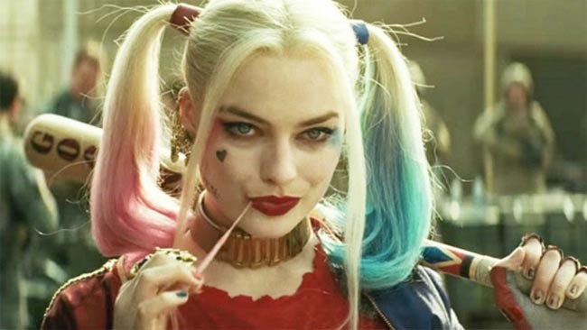 Hình tượng cô nàng xinh đẹp, ngổ ngáo  Harley Quinn trong “Biệt đội cảm tử” khiến nhiều mày râu phải liêu xiêu. Margot Robbie – nữ diễn viên thủ vai Harley, được xem là biểu tượng nhan sắc Úc mới tại Hollywood.