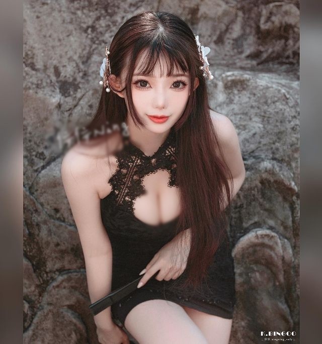 Mới đây, những hình ảnh  hot girl Ning Ning hóa thân thành nàng tiểu thư đài các kiêu sa nhưng lại vô cùng nóng bỏng thu hút được không ít sự chú ý. (Nguồn ảnh: IG)