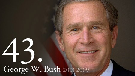 Khi còn nhỏ, Tổng thống George W. Bush là một cậu bé tinh nghịch. Trong một buổi học nhạc, ông đã nghịch ngợm vẽ ria mép lên mặt.