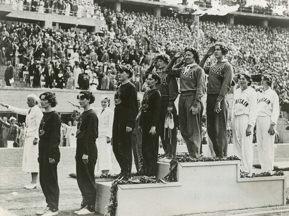 Vào năm 1931, Berlin giành quyền đăng cai Olympic mùa Hè năm 1936. Do đó, trùm phát xít Hitler đã cho xây dựng Làng Olympic ở Elstal, Wustermark để phục vụ hoạt động thể thao mang tầm quốc tế trên cũng như một sân vận động có sức chứa 120.000 khán giả.