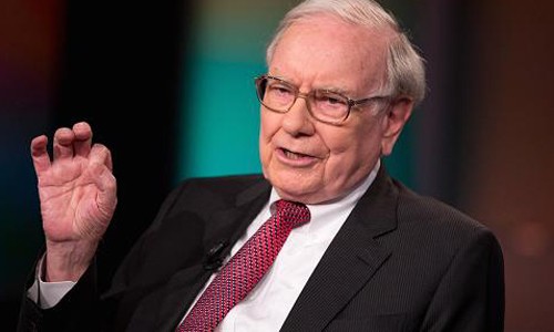 Warren Buffett: Quản lý thời gian xuất sắc với quy luật 25-5