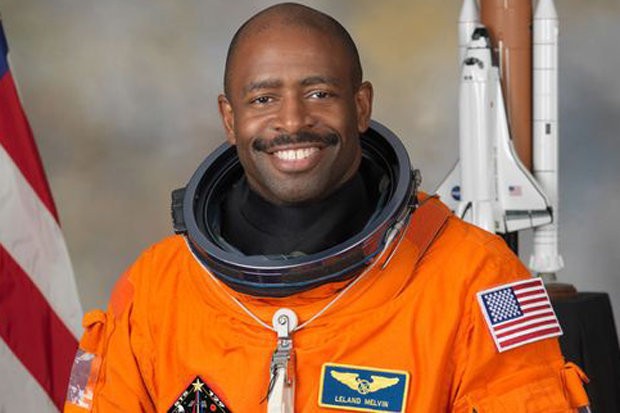 Năm 2018, phi hành gia NASA Leland Melvin có tiết lộ đáng chú ý khi tin rằng từng nhìn thấy  người ngoài hành tinh khi thực hiện sứ mệnh chinh phục vũ trụ.