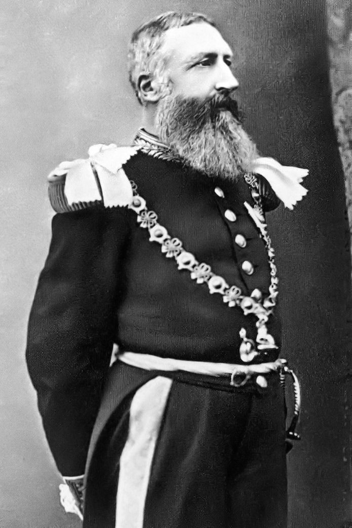  Vua Bỉ Leopold II là em họ của Nữ hoàng Anh Victoria. Ông trị vì đất nước từ năm 1865 - 1909.