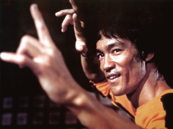 Là người nổi tiếng,  huyền thoại võ thuật Lý Tiểu Long (Bruce Lee) được người dân nhiều nước trên thế giới yêu quý và ngưỡng mộ. Theo đó, những tin tức liên quan đến cuộc đời ông luôn được công chúng quan tâm, theo dõi sát sao.