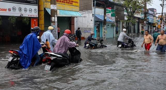 TP.HCM mưa lớn kéo dài đến 27/5, có nguy cơ ngập