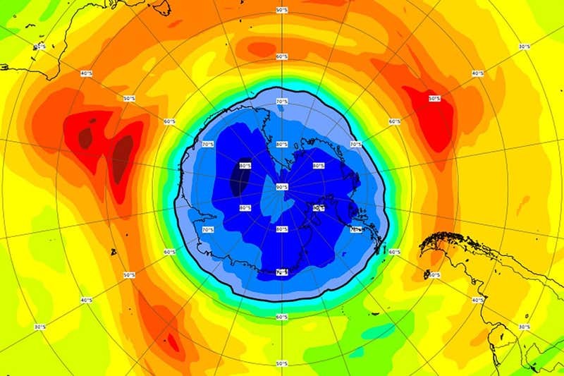 Các chuyên gia mới công bố phát hiện đáng lo ngại về  lỗ thủng tầng ozone ở Nam Cực. Theo họ, lỗ thủng tại đây đã đạt kích thước tối đa từ giữa tháng 9 tới giữa tháng 10 hàng năm. Không những vậy, kích thước của lỗ thủng tầng ozone ở Nam Cực đã mở rộng trong tuần qua và hiện lớn hơn diện tích vùng Nam Cực.