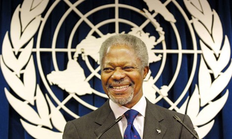  Nhà ngoại giao tuổi Dần Kofi Atta Annan sinh ngày 8/4/1938 tại Comassie, Gold Coast (ngày nay là Kumasi, Ghana). Ông từng theo học tại Đại học Khoa học và Công nghệ Kumasi. Vè sau, ông hoàn thành chương trình cử nhân tại Mỹ năm 1961.