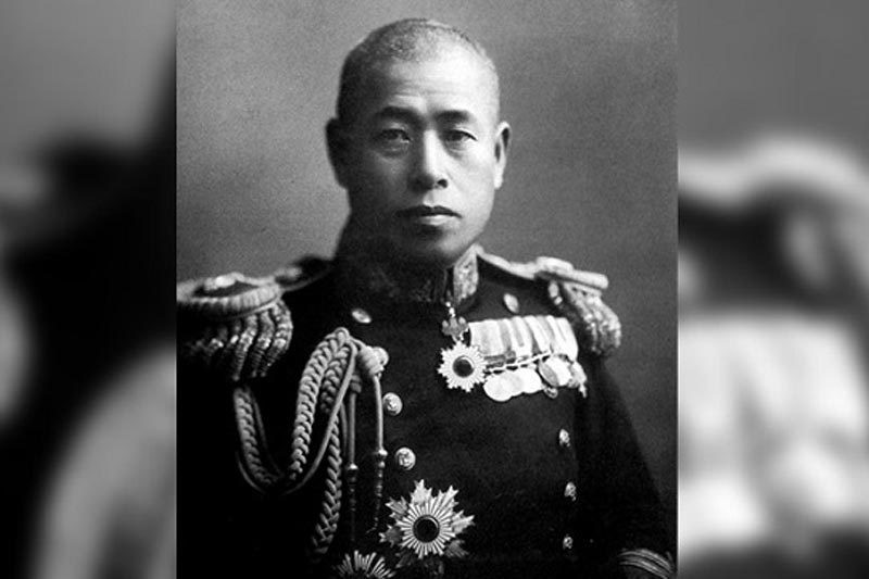 Ngày 7/12/1941, không lực hải quân Nhật mở cuộc tấn công chấn động vào căn cứ hải quân Mỹ tại  Trân Châu Cảng, gần thành phố Honolulu trên đảo Oahu, tiểu bang Hawaii. Vào thời điểm bị Nhật Bản tấn công, Mỹ vẫn giữ tính trung lập trong Thế chiến 2 và hoàn toàn không chuẩn bị cho cuộc tấn công này. Do đó, Mỹ tổn thất lớn vì bị tấn công bất ngờ.