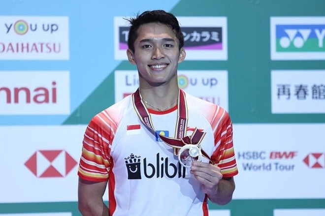 Ngày 4/12, Jonatan Christie cùng đồng đội đoạt huy đồng ở nội dung đồng đội nam cầu lông tại  SEA Games 30. Ngay lập tức, tay vợt người Indonesia gây chú ý nhờ ngoài hình quá điểm tra.