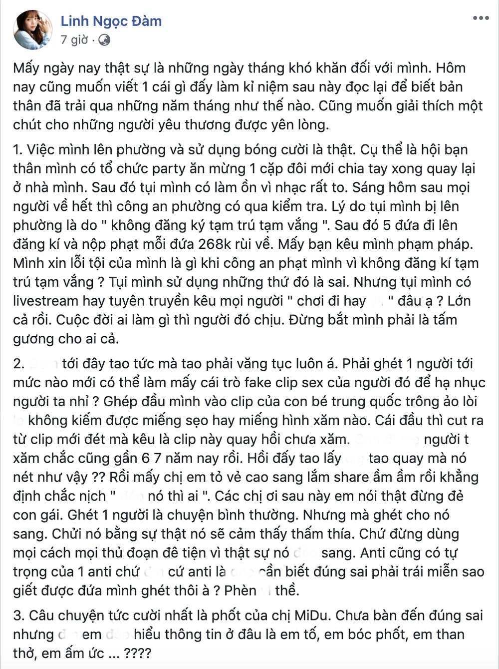 Mới đây,  Linh Ngọc Đàm bất ngờ đăng tải tâm thư dài chia sẻ về những scandal mà cô nàng gặp phải trong thời gian gần đây. Nữ streamer không giữ được bình tĩnh khi nhắc đến những sự việc này.